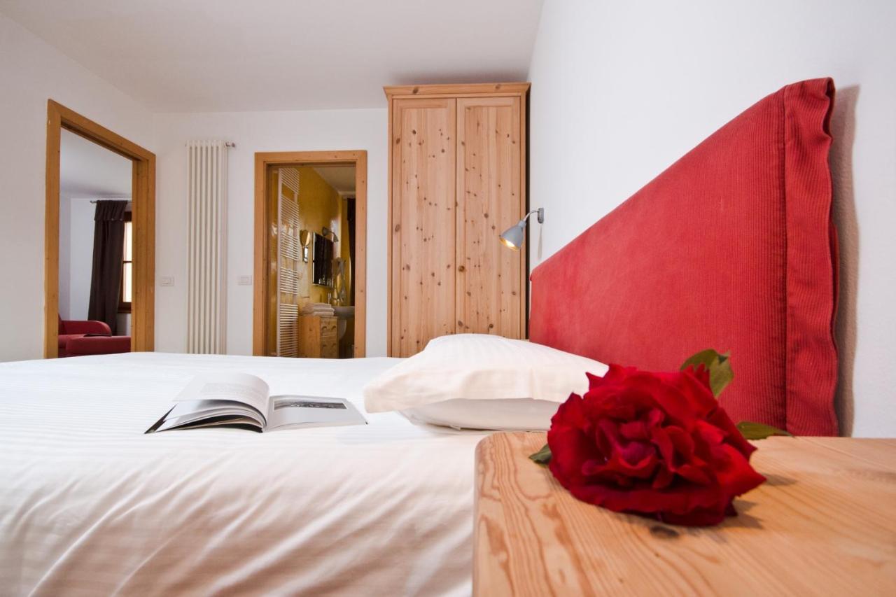 Hotel Martinelli Ronzo-Chienis Ngoại thất bức ảnh