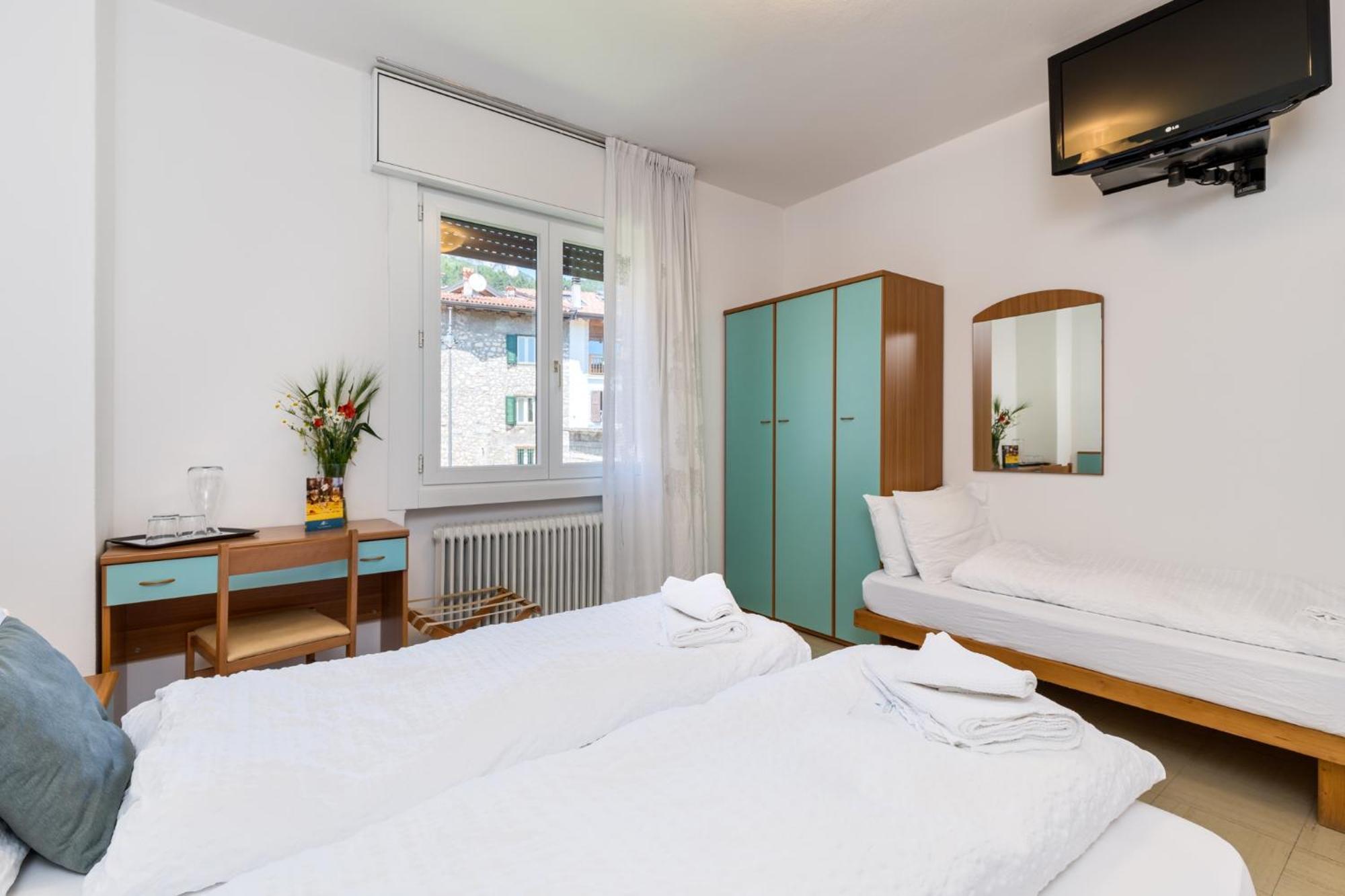Hotel Martinelli Ronzo-Chienis Ngoại thất bức ảnh