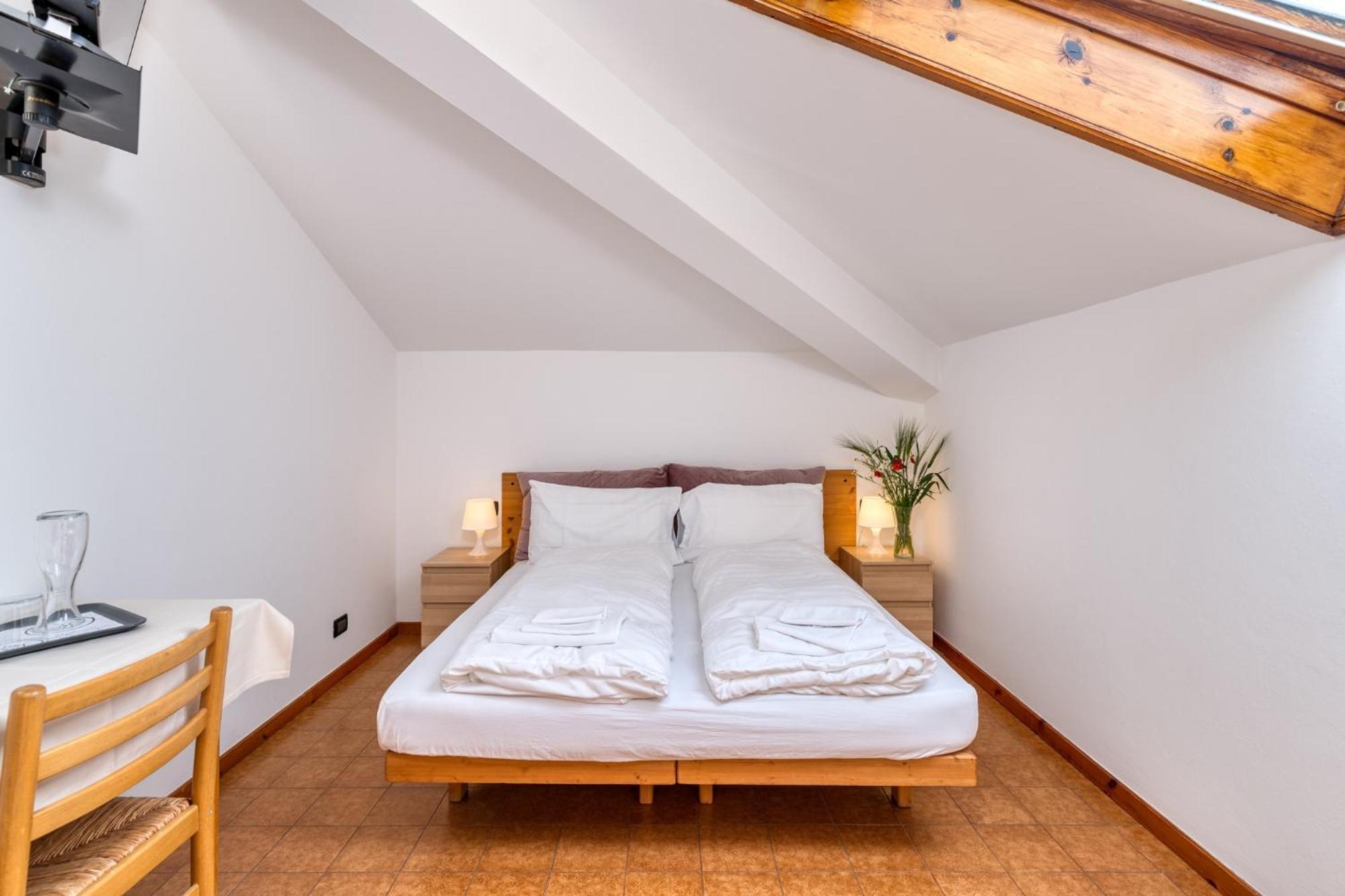 Hotel Martinelli Ronzo-Chienis Ngoại thất bức ảnh